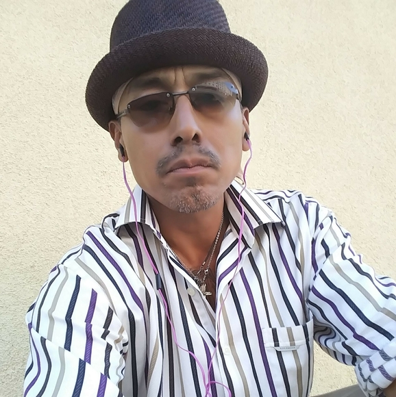 Meet your Posher, Paul - Picture 5 of 6